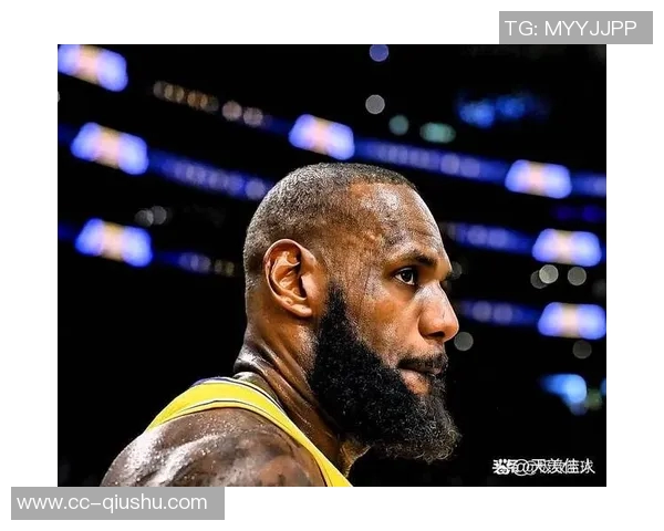 詹姆斯谈比赛僵局时持球策略称之前打法依然有效